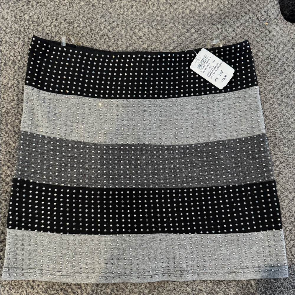 Windsor Black/charcoal with Sliver Studs Skirt! New with Tags!Size large